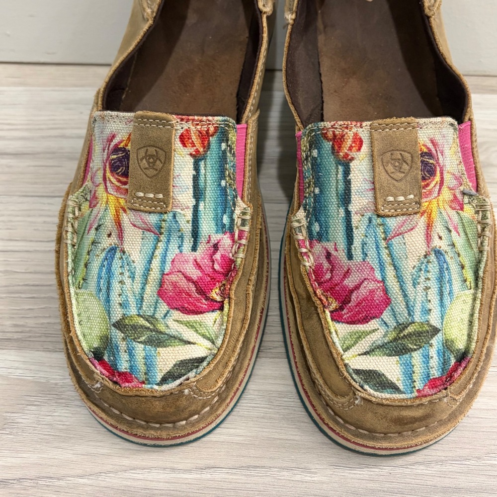Ariat Cruiser Womens 9.5B Tan Leather Cactus Floral Slip On Loafers 10029748 - Picture 2 of 10